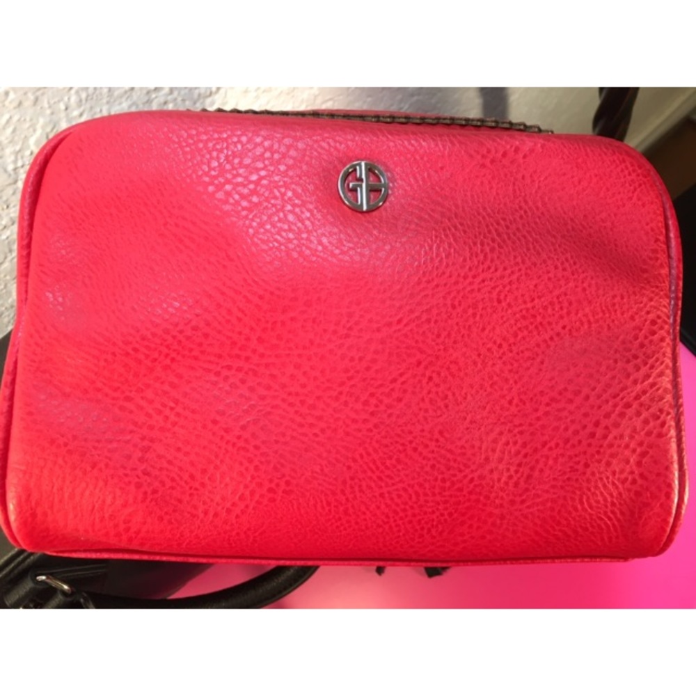 Giani Bini Large Red Makeup Bag